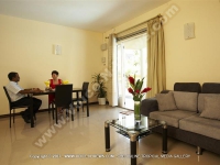 Filename=superior_apartment_flic_en_flac_mauritius_ref_118_dining.jpg
Filesize=89KiB
Dimensions=800x600
Date added=Aug 04, 2010 superior_apartment_flic_en_flac_mauritius_ref_118_dining.jpg