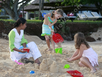 tamassa hotel mauritius kids club having fun at the beach
