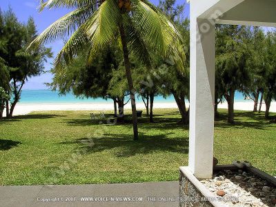beach villa aigrettes mauritius garden view
Aigrettes Beach Villa garden view. Situated in one of the oldest and well established residential areas, the Villa Aigrettes with character and charm lies on a beachfront property in a tropical garden with lots of palm trees and overlooks Pointe d?ǨѢEsny. 
Keywords: Aigrettes Beach Villa, garden,  beach, Pointe d'Esny, tropical, palm trees