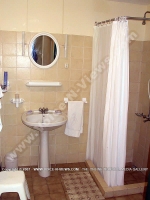Filename=beach_villa_aigrettes_mauritius_bathroom_view.jpg
Filesize=94KiB
Dimensions=600x800
Date added=Feb 27, 2008 beach_villa_aigrettes_mauritius_bathroom_view.jpg