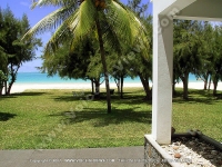 Filename=beach_villa_aigrettes_mauritius_garden_view.jpg
Filesize=208KiB
Dimensions=800x600
Date added=Feb 27, 2008 beach_villa_aigrettes_mauritius_garden_view.jpg