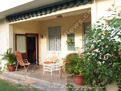 standard beach villa pointe d'esny mauritius ref 161 back view
Standard Beach Villa Pointe d'Esny Mauritius Ref 161 back view. The open veranda offers a sea and garden view facing Ile aux Aigrettes and is directly on the beachfront. 
Keywords: standard beach villa pointe d'esny mauritius ref 161, back view, veranda, sea, garden, beachfront