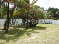 Filename=beach_villa_lydie_mauritius_garden_view.jpg
Filesize=189KiB
Dimensions=800x600
Date added=Feb 27, 2008 beach_villa_lydie_mauritius_garden_view.jpg