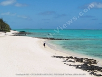 Filename=beach_villa_orchidee_mauritius_seaview_2.jpg
Filesize=52KiB
Dimensions=800x600
Date added=Feb 27, 2008 beach_villa_orchidee_mauritius_seaview_2.jpg