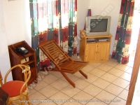 Filename=beach_villa_ti_millionaire_livingroom_view.jpg
Filesize=92KiB
Dimensions=800x600
Date added=Feb 27, 2008 beach_villa_ti_millionaire_livingroom_view.jpg