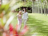 Filename=heritage_hotel_mauritius_couple_in_garden.jpg
Filesize=128KiB
Dimensions=800x600
Date added=Jul 29, 2008 heritage_hotel_mauritius_couple_in_garden.jpg