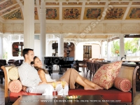 Filename=le_telfair_golf_and_spa_resort_mauritius_couple_in_cavendish_bar.jpg
Filesize=170KiB
Dimensions=800x600
Date added=Jul 29, 2008 le_telfair_golf_and_spa_resort_mauritius_couple_in_cavendish_bar.jpg