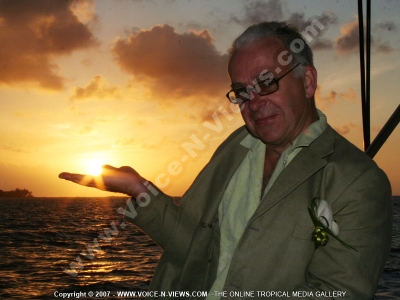 mauritius sunset-view on maeva catamaran
