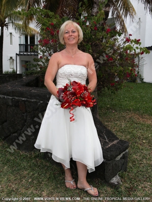 wedding and honeymoon in mauritius shanon the bride
