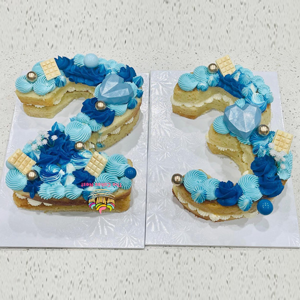 Number & Letter cakes